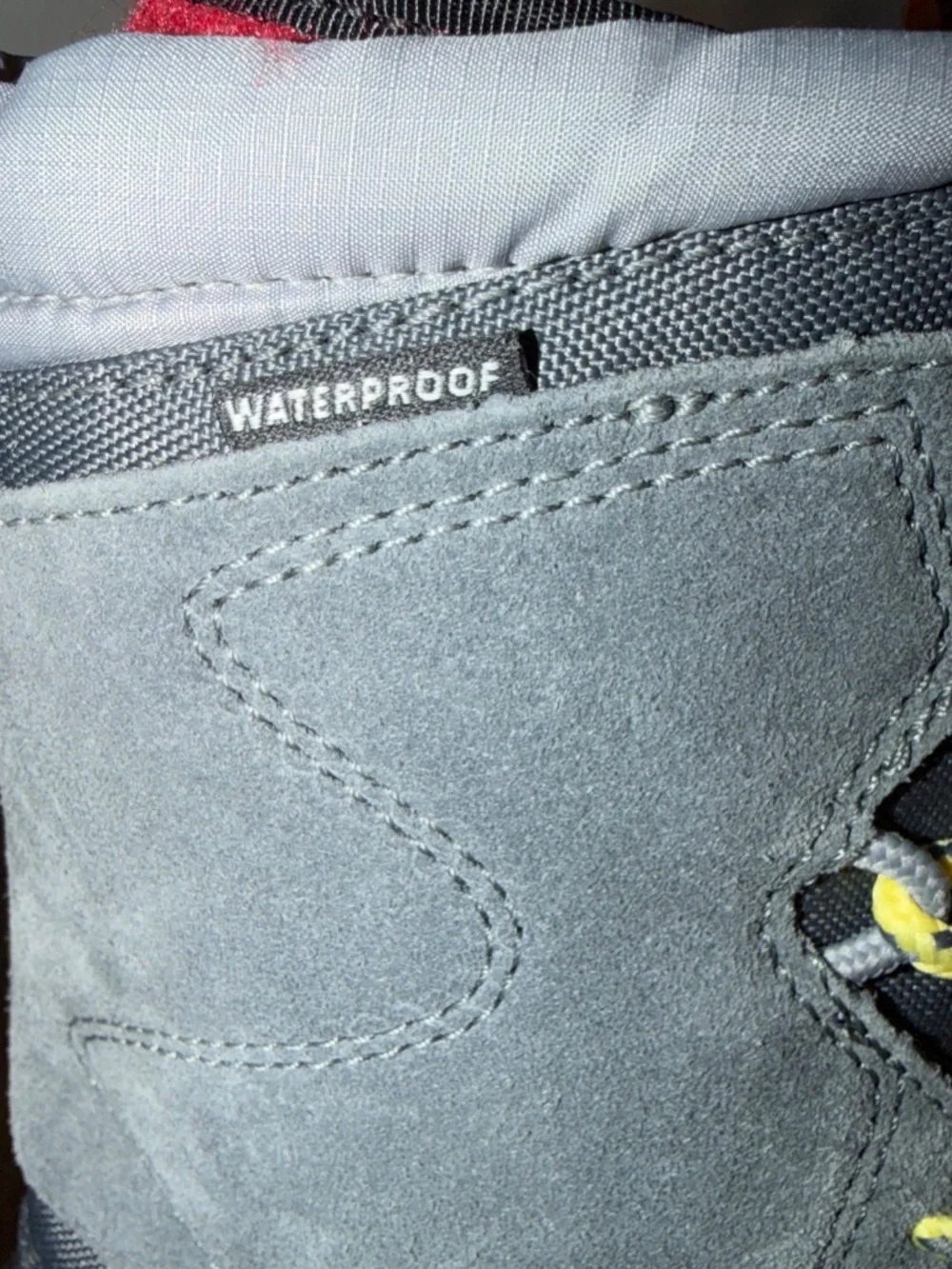 North Face Kids ALPENGLOW V Waterproof Winter Boots Gray, Kids Size 3